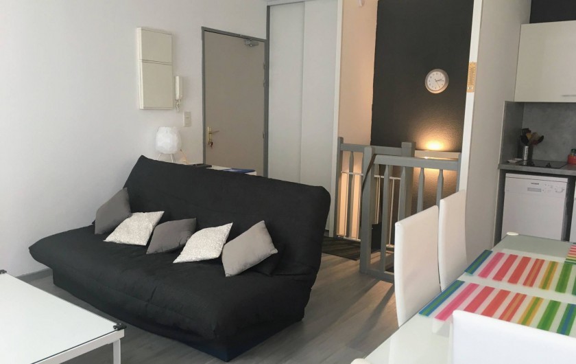 Location de vacances - Appartement à Cauterets - Salon et entrée