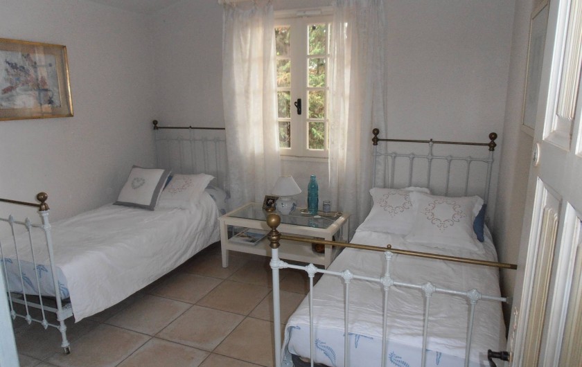 Location de vacances - Chambre d'hôtes à Ramatuelle - Chambre 2 lits 1°étage