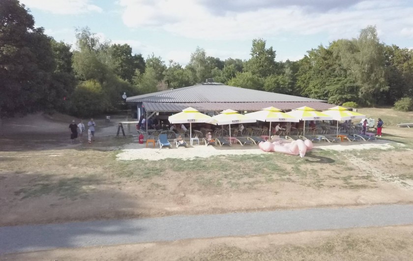 Location de vacances - Camping à Pressignac - 16 Beach