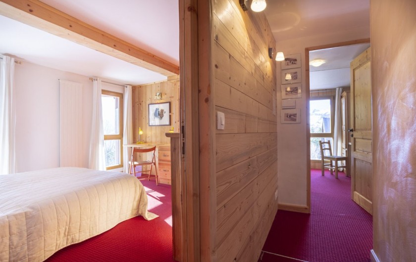 Location de vacances - Chalet à Bourg-Saint-Maurice - Vers Chambre 3