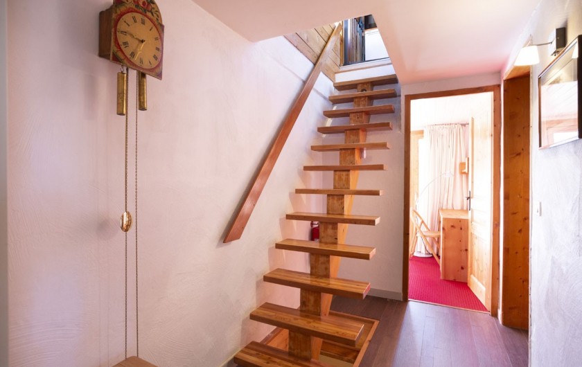 Location de vacances - Chalet à Bourg-Saint-Maurice - Escalier