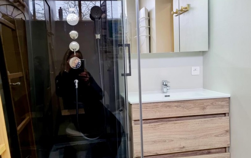 Location de vacances - Gîte à Chevregny - SALLE D'EAU