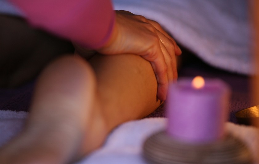 Location de vacances - Appartement à Chastreix - MASSAGES AYURVEDIQUES AU GITE