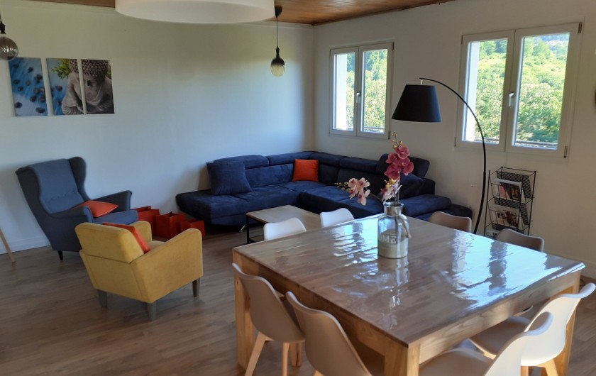 Location de vacances - Appartement à Chastreix - SEJOUR SALON