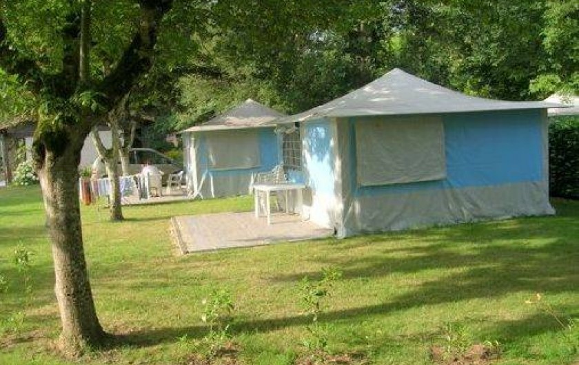 Location de vacances - Camping à Neuvic