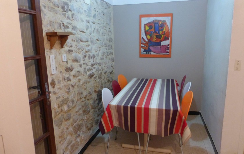 Location de vacances - Mas à Saint-Maurice-de-Cazevieille - Cuisine coin repas