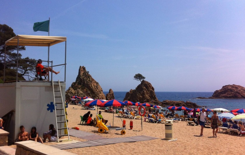 Location de vacances - Appartement à Tossa de Mar - LES PLAGES SONT SURVEILLÉES