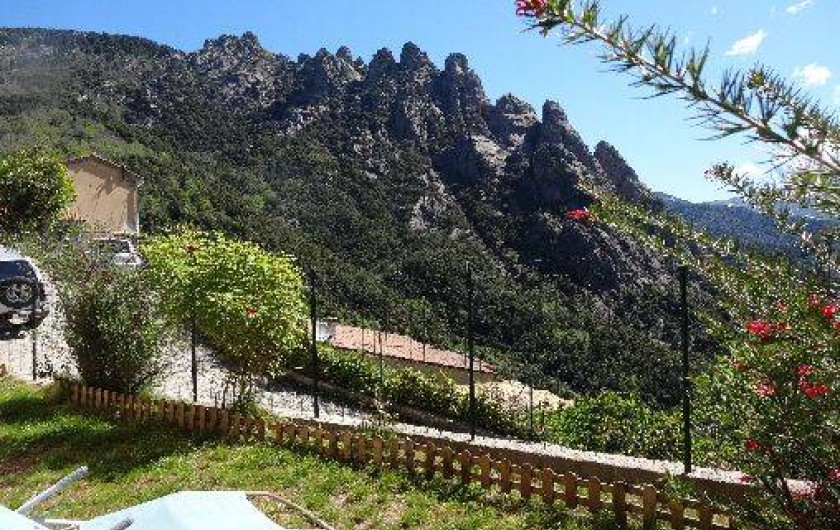 Location de vacances - Chalet à Orto - vue dégagée depuis coin transat