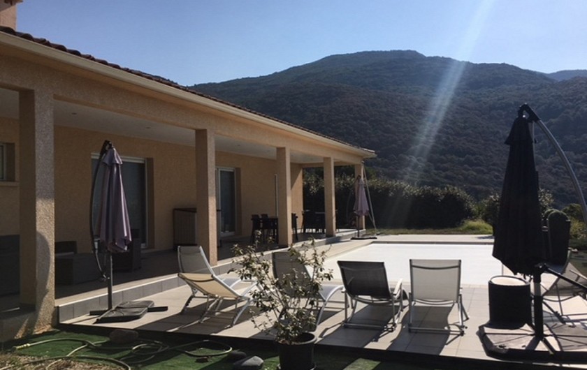 Location de vacances - Villa à Calcatoggio - Vue montagne