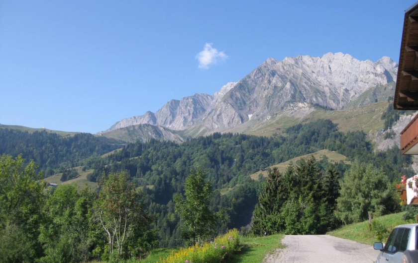 Location de vacances - Studio à La Giettaz - Vue du chalet direction Ouest