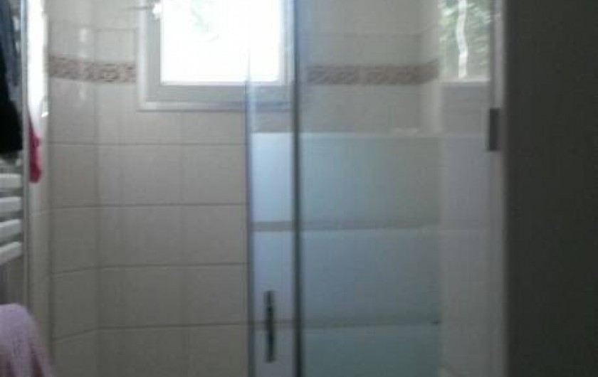 Location de vacances - Appartement à Sainte-Maxime - douche