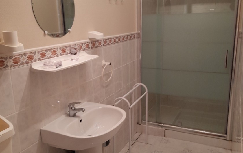 Location de vacances - Gîte à Beussent - SALLE D'EAU REZ DE CHAUSSEE