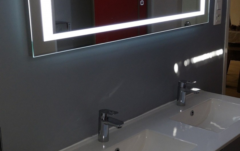 Location de vacances - Appartement à Gérardmer - SDB REZ DE CHAUSSEE