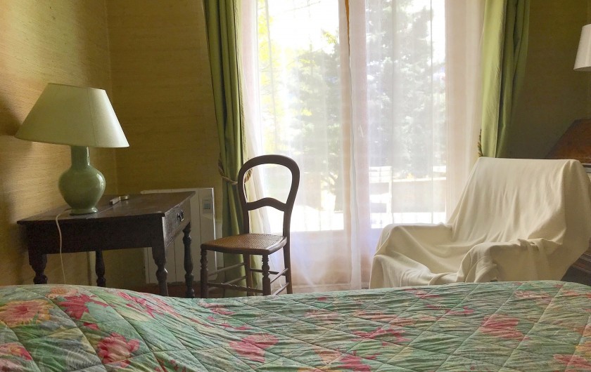 Location de vacances - Chalet à Briançon - chambre sur terrasse