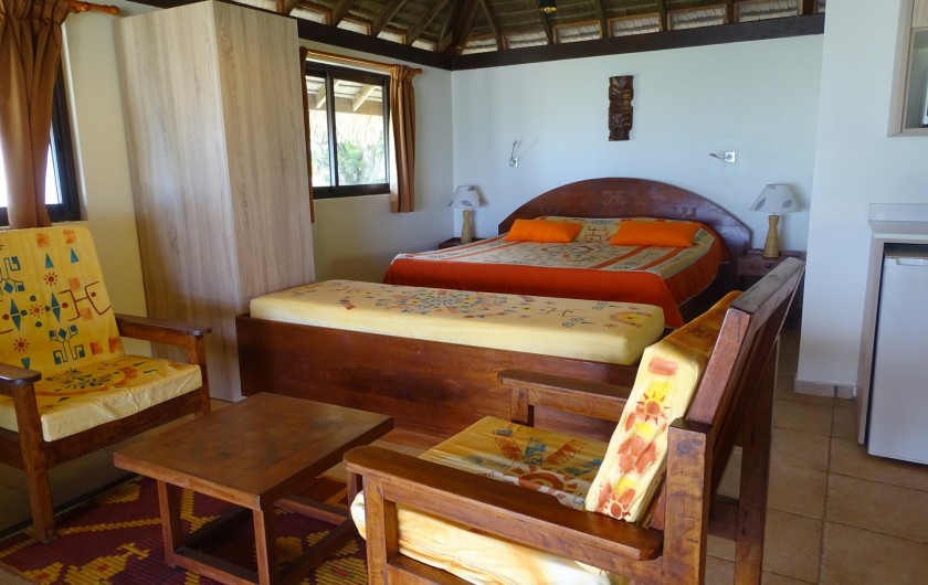 Location de vacances - Bungalow - Mobilhome à Uturoa - CHAMBRE ET SALON