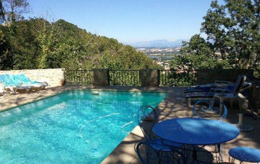 Location de vacances - Appartement à Le Teil - Piscine avec vue
