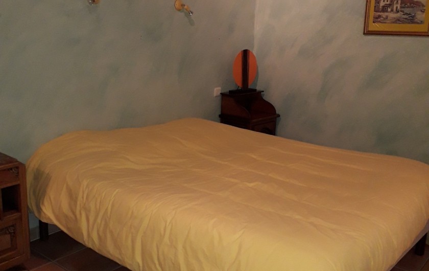 Location de vacances - Chambre d'hôtes à Divajeu - Chambre "les colombes"