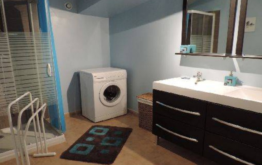 Location de vacances - Gîte à Sallèles-d'Aude - Salle de bain gîte 2
