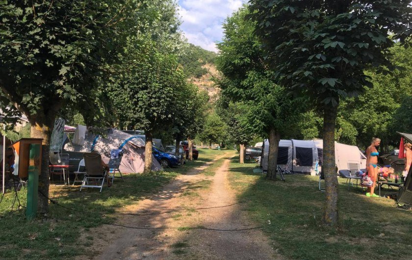 Location de vacances - Camping à Rivière-sur-Tarn