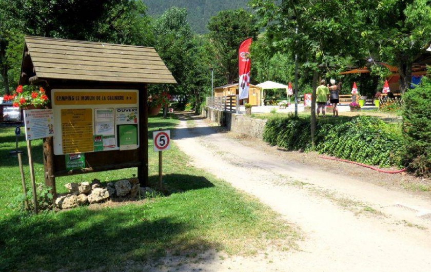 Location de vacances - Camping à Rivière-sur-Tarn