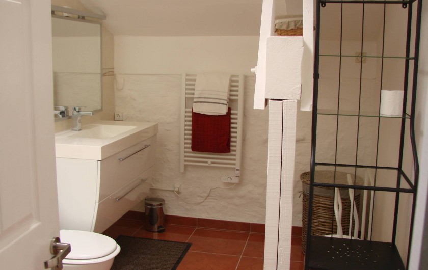 Salle de bain dans notre gîte Aramis