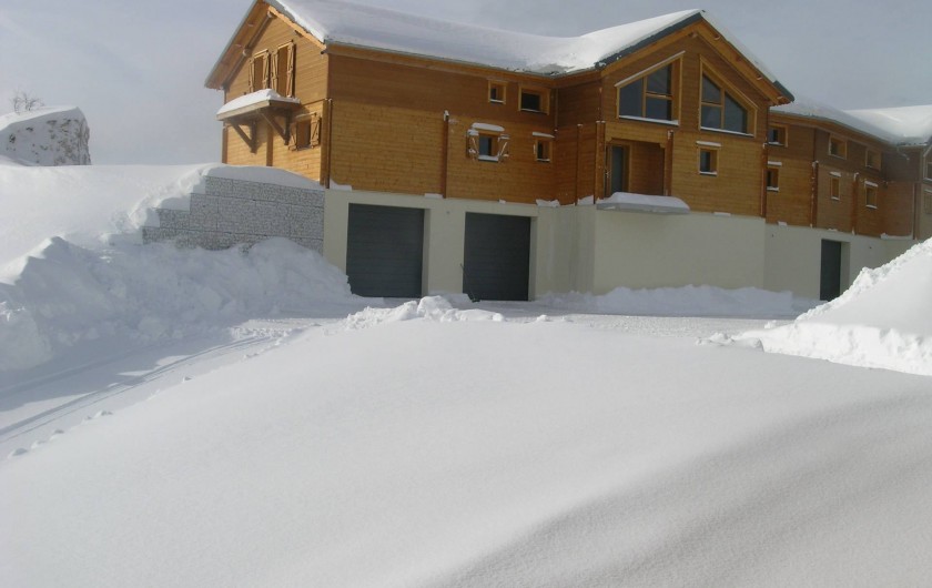 Location de vacances - Chambre d'hôtes à Septmoncel - Chalet Aux Brimbelles en hiver