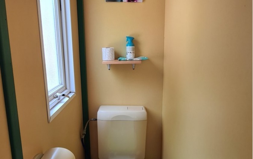 Location de vacances - Chalet à Saint-Leu - WC independant  vue sur jardin