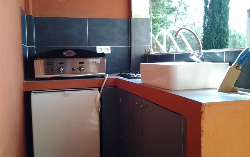 Location de vacances - Mas à Piégon - Cuisine D'été