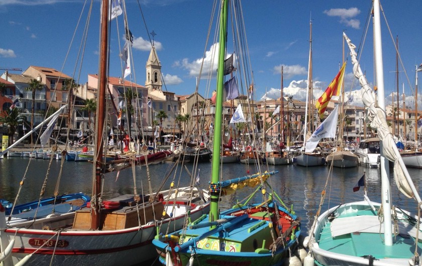 Location de vacances - Appartement à Sanary-sur-Mer - SANARY - Son port tout proche de notre petite Résidence