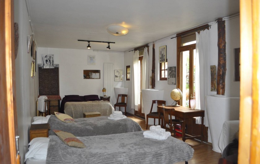 Location de vacances - Chambre d'hôtes à Joinville-le-Pont - Partage, chambre pour groupes et familles