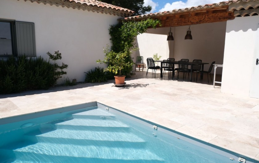 Location de vacances - Villa à Aureille - Coin terrasse