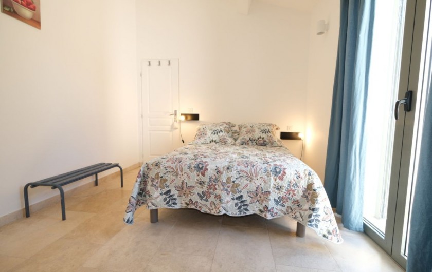 Location de vacances - Villa à Aureille - Chambre avec lit double