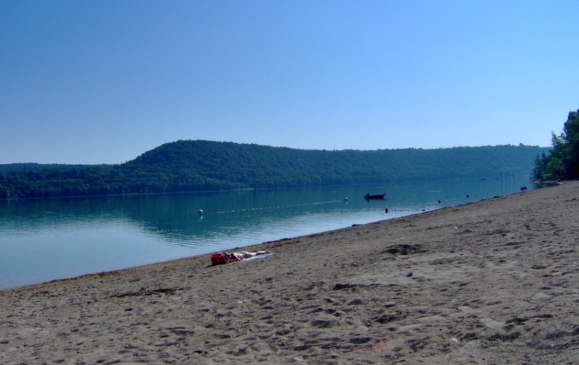 Location de vacances - Appartement à Songeson - plage de doucier à 4km de la location