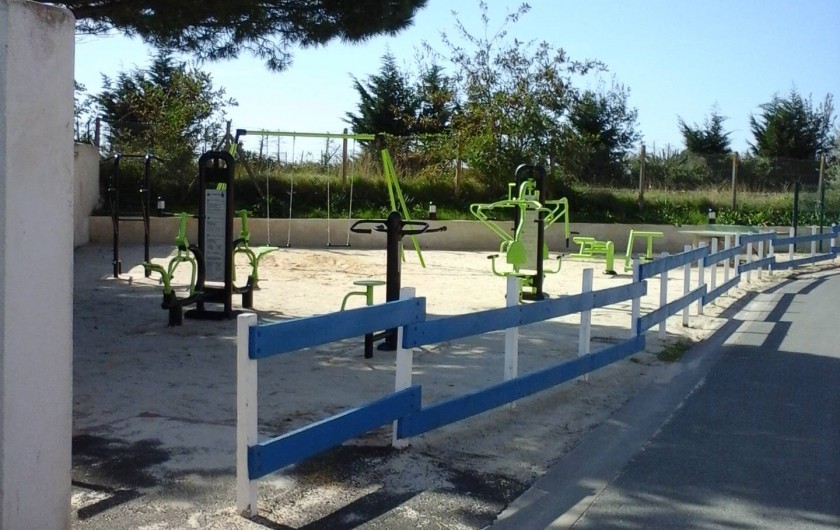 Location de vacances - Camping à Aytré - l'espace fitness extérieur
