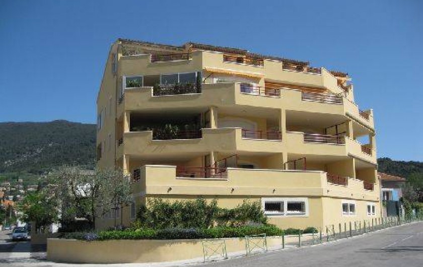 Location de vacances - Appartement à Nyons - immeuble des terrasses de l'Eygues