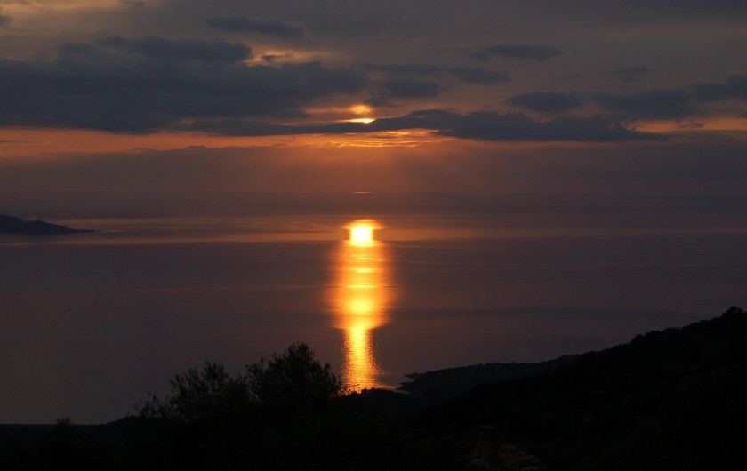 Location de vacances - Villa à Olmeto - Coucher de soleil très spécial