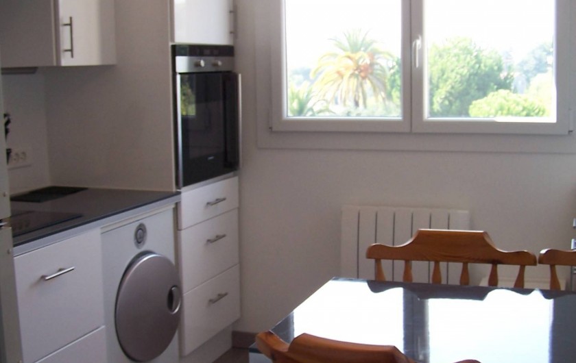 Location de vacances - Appartement à Cannes - Cuisine coins repas