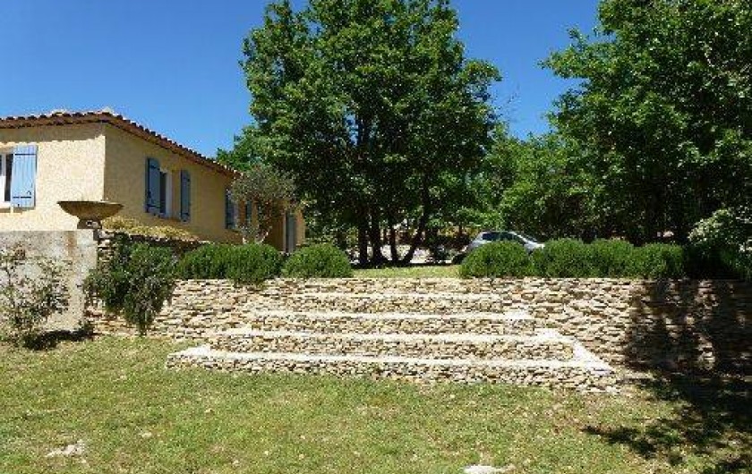 Location de vacances - Villa à La Verdiere - jardin