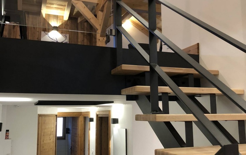 Location de vacances - Chalet à Saint-Sigismond - Escalier