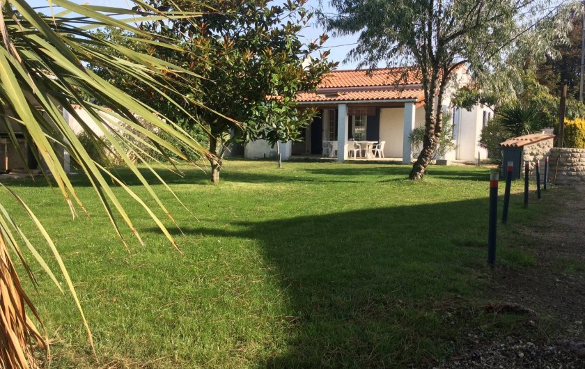 Location de vacances - Maison - Villa à Saint-Pierre-d'Oléron - Grande maison: vue de la laverie