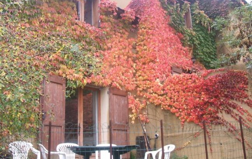 Location de vacances - Gîte à Le Pont-de-Montvert - terrasse en Automne