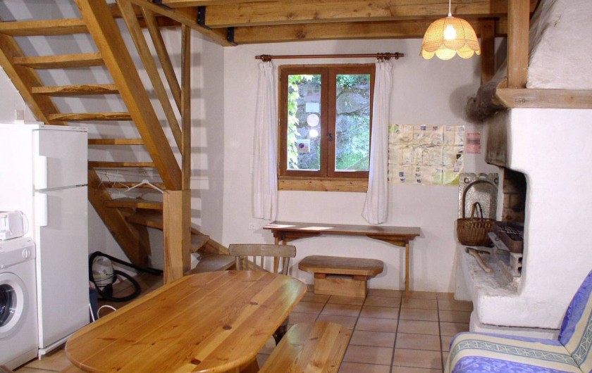 Location de vacances - Gîte à Le Pont-de-Montvert - salle àmanger
