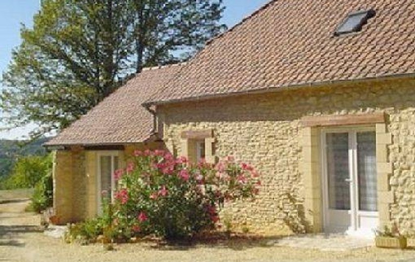 Location de vacances - Gîte à Auriac-du-Périgord - Extérieur :  Arrivée