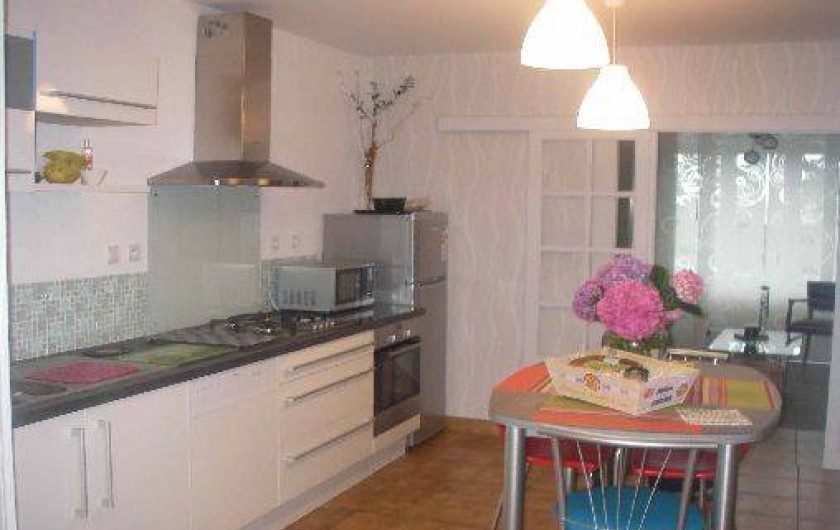 Location de vacances - Maison - Villa à Roscoff - Cuisine attenante au séjour