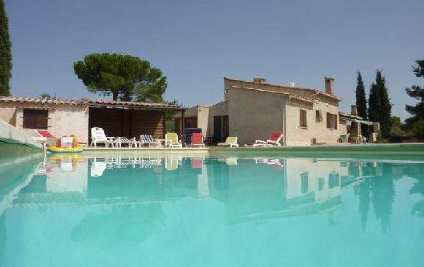 Location de vacances - Villa à La Tour-d'Aigues