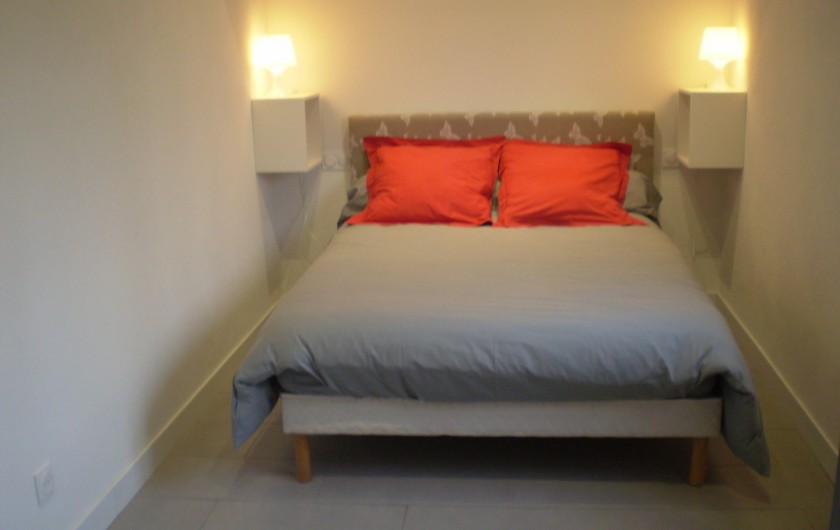 Location de vacances - Villa à Bormes-les-Mimosas - Chambre lit 140