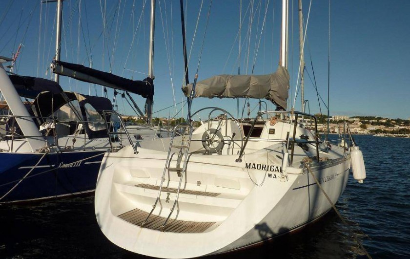 Location de vacances - Villa à La Ciotat - Navigation vers les îles, sur voilier habitable 
  huit couchages  