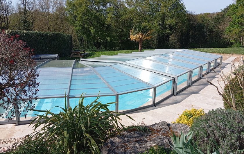 Location de vacances - Gîte à Mareuil-sur-Lay-Dissais - Piscine couverte