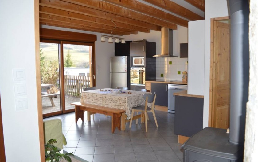 Location de vacances - Chalet à Saint-Hilaire - Cuisine aménagée avec gout
