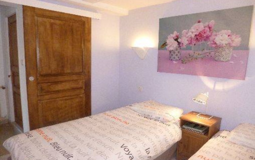 Location de vacances - Appartement à Nîmes - chambre lit jumeaux